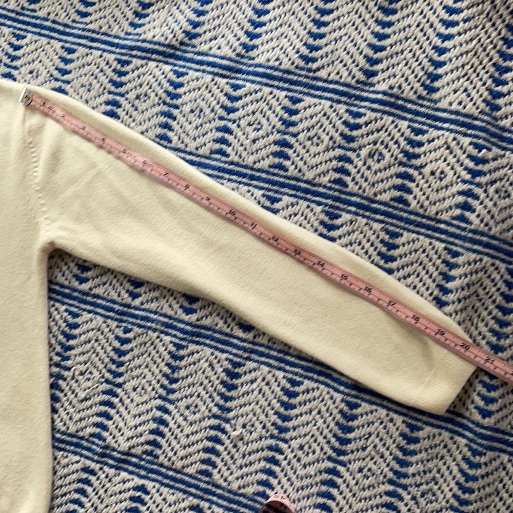 Women’s gun slinger vintage inspired sweater - Picture 6 of 7